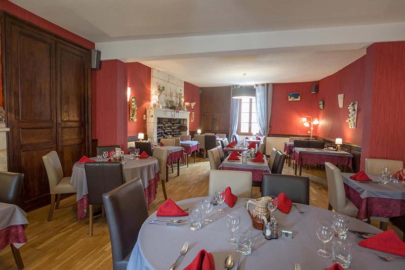 Est-il possible de se rendre au restaurant avec une seule dose de vaccin ? Dordogne